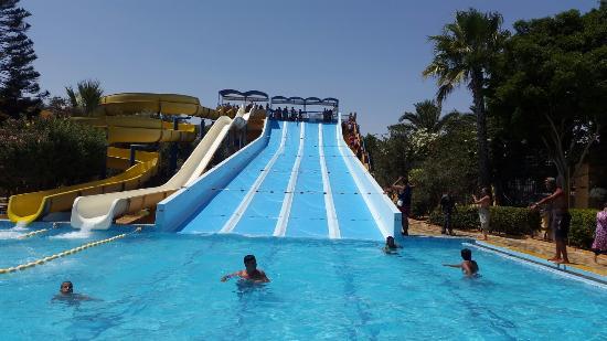 Acqua Palace Water Park